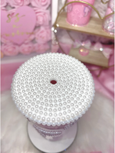 Load image into Gallery viewer, *RTS* 24oz Acrylic Tumbler with LUXE pearls