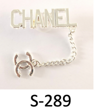 Load image into Gallery viewer, Glam Croc Charms -4