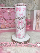 Load image into Gallery viewer, 🎀Coquette/Pearl Heart tumbler🎀
