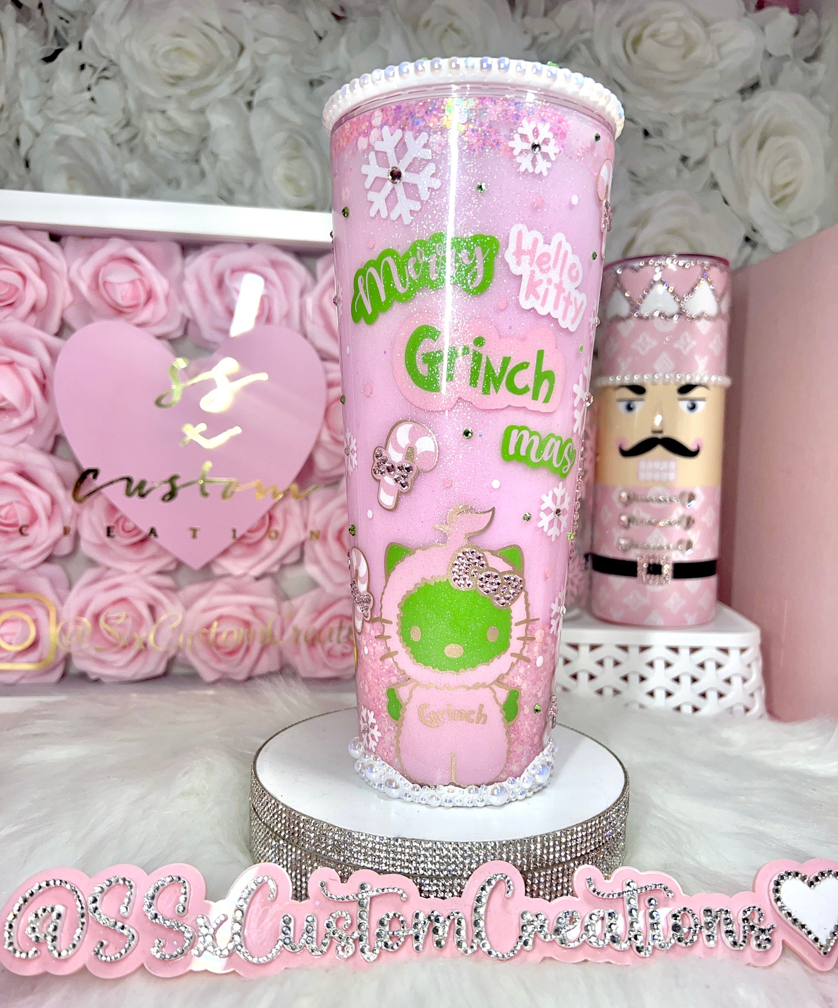 H-Kitty Grinch Tumbler – SSxCustomCreations