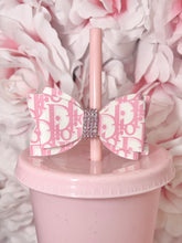 Load image into Gallery viewer, CD Pink Bow straw topper
