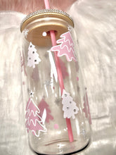 Load image into Gallery viewer, 16oz Clear Glass, bamboo lid, WINTER theme tumbler
