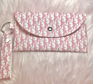 Wristlet Pouch