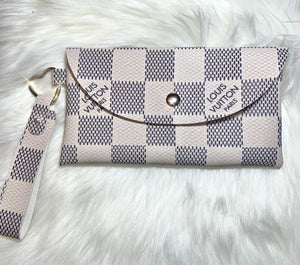Wristlet Pouch