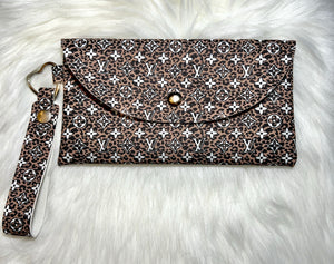 Wristlet Pouch