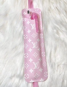 Pen/Pencil holder for Journal/Agendas/notebooks
