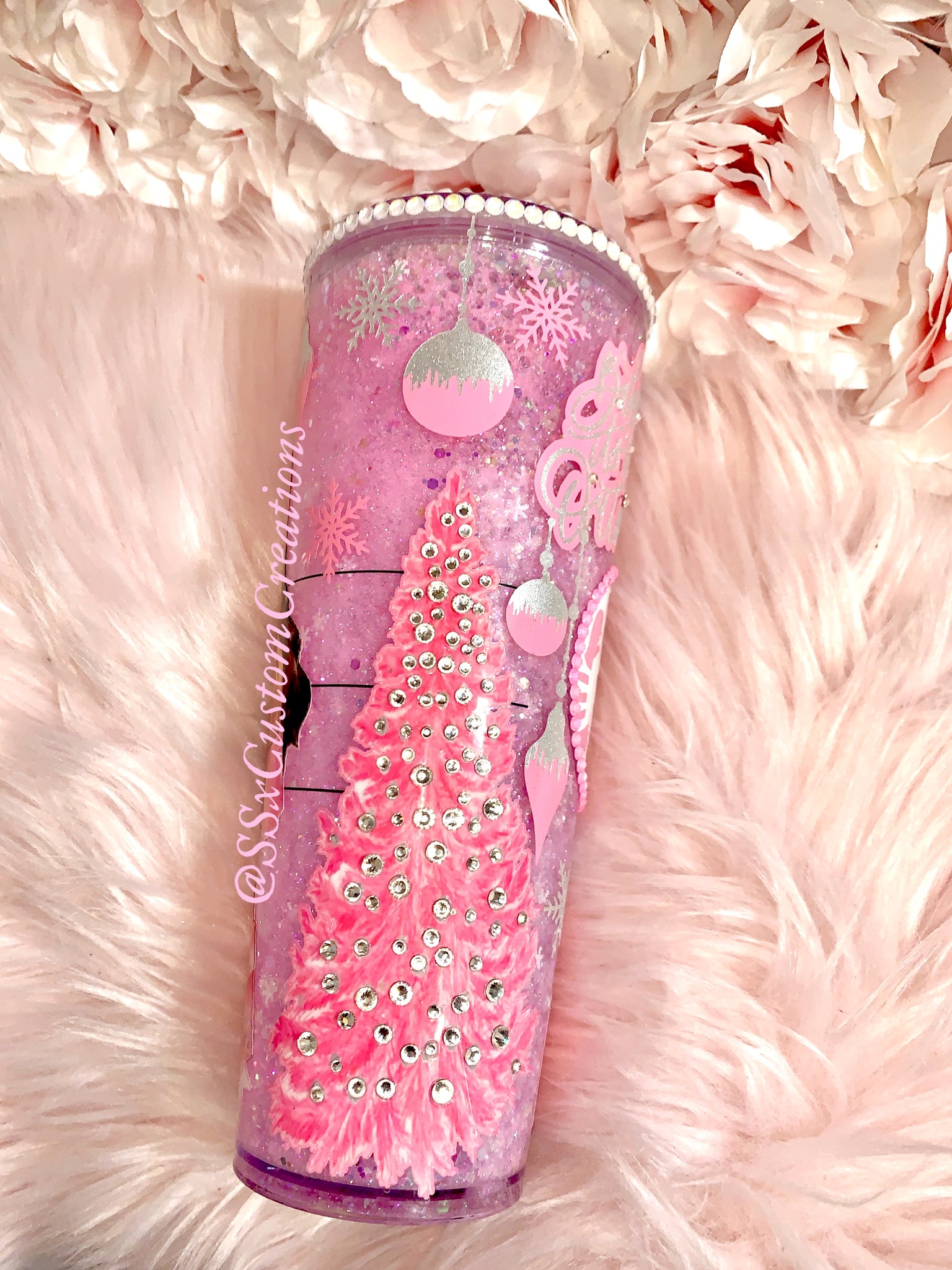 Pug Glitter Snow Globe Tumbler//16oz//24oz//pink and Gold//epoxy